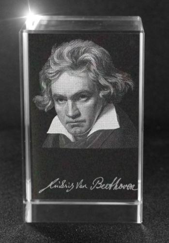 3D Glasquader Motiv: 3D Autogramm Ludwig van Beethoven 3D Glasquader Motiv: 3D Autogramm Ludwig van Beethoven