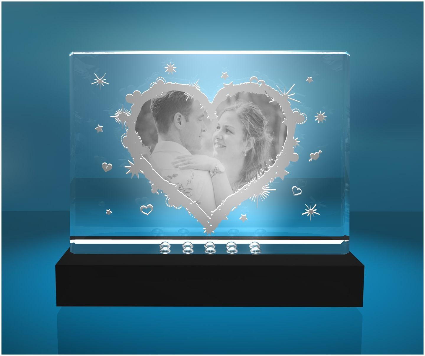 2D Glasfoto Fotoframe XL Motiv Herz mit Deinem Wunschfoto - Leuchtsockel: mit LED-Leuchtsockel 2D Glasfoto Fotoframe XL Motiv Herz mit Deinem Wunschfoto - Leuchtsockel: mit LED-Leuchtsockel