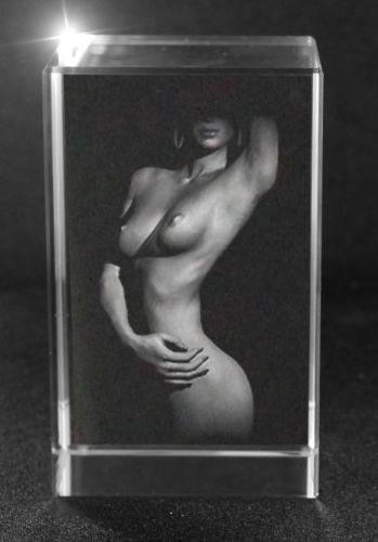 3D Glasquader Motiv: Nude - Nackte Schönheit 3D Glasquader Motiv: Nude - Nackte Schönheit