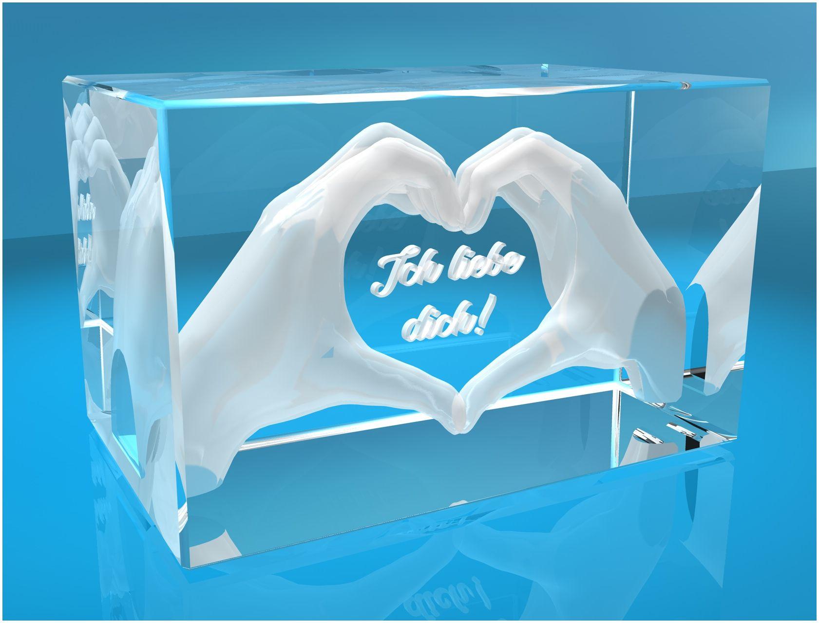 3D Glasquader I Herz aus Händen mit Gravur I Text: Ich liebe Dich!