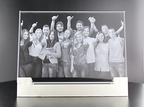 VIP-LASER 2D Glasfoto Flachglas XL (130x90x8mm) incl. Leuchtsockel und All-Inclusive-Paket (XL (130x90x8mm)) - Ihr Foto wird für immer in Glas gravie VIP-LASER 2D Glasfoto Flachglas XL (130x90x8mm) incl. Leuchtsockel und All-Inclusive-Paket (XL (130x90x8mm)) - Ihr Foto wird für immer in Glas gravie